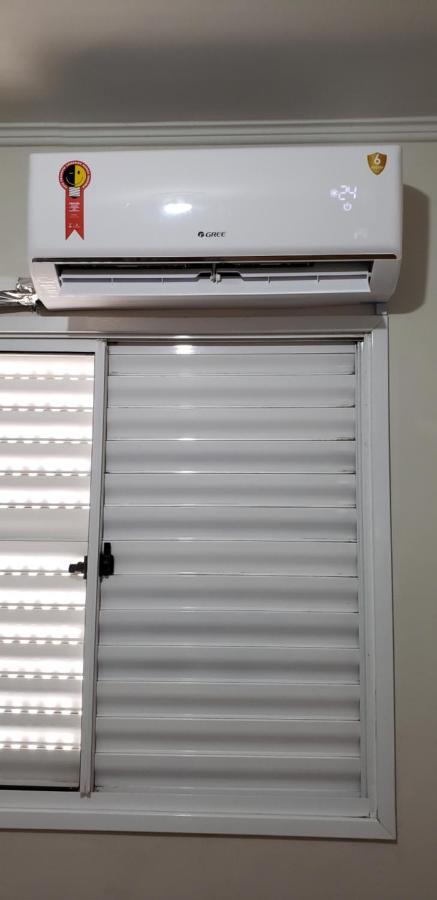Apartamento Inteiro Com Wifi 70Mb, Ar Condicionado, Proximo Ao Estadio Do Cafe Londrina Exteriér fotografie